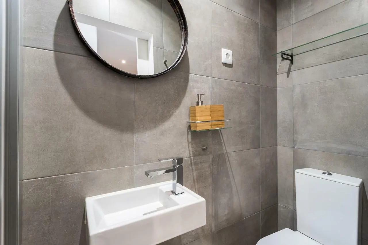 Apartment Sol Lisboa - Portas Do Sol Hotel